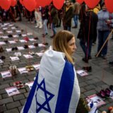 U Pragu molitva za Izrael i dve demonstracije protiv pristrasne podrške Izraelu 5