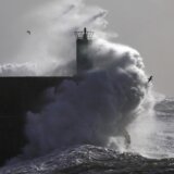 "Prelaze okean brzinom mlaznog aviona": Šta je cunami? 6