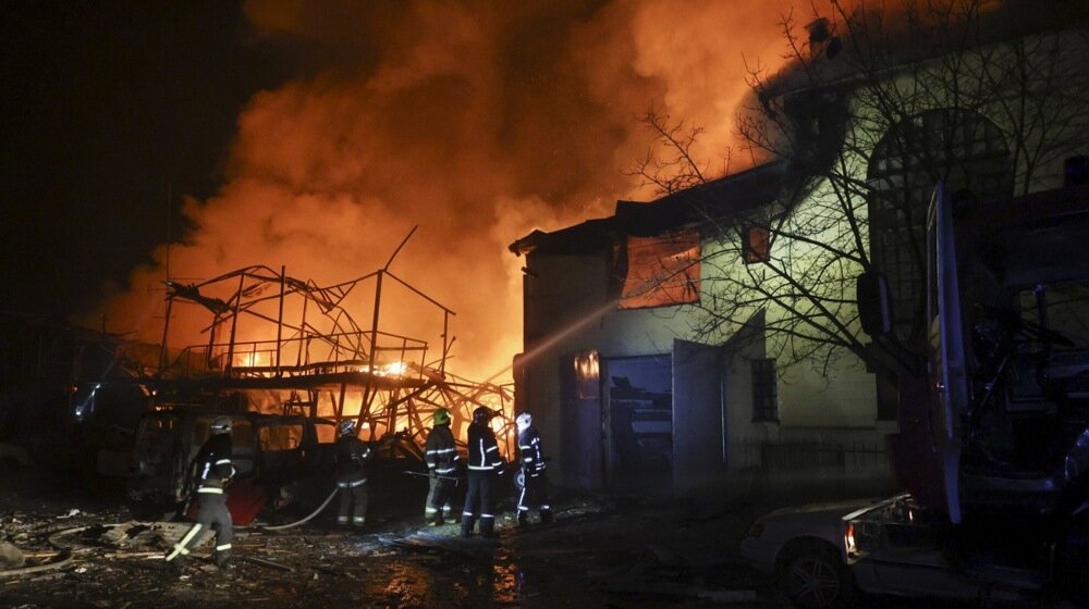 ruski napad izazvao požar u harkovu