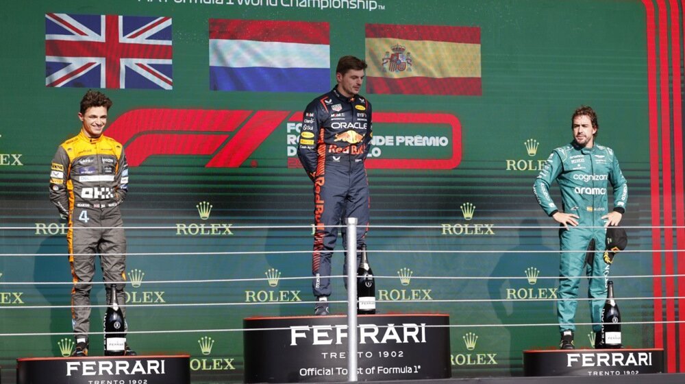 Na marginama Verstapenove prevlasti: Noris samo pobedom može da pobegne od rekorda kojem se neće obradovati 1