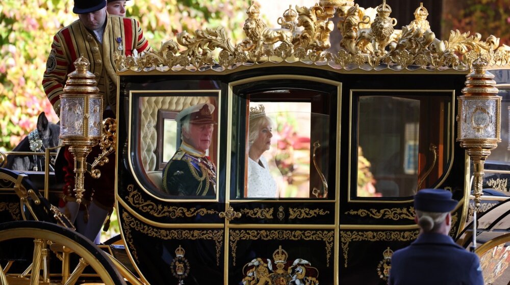 Čarls Treći u Britanskom parlamentu održao prvi govor kao kralj o programu rada do izbora 1