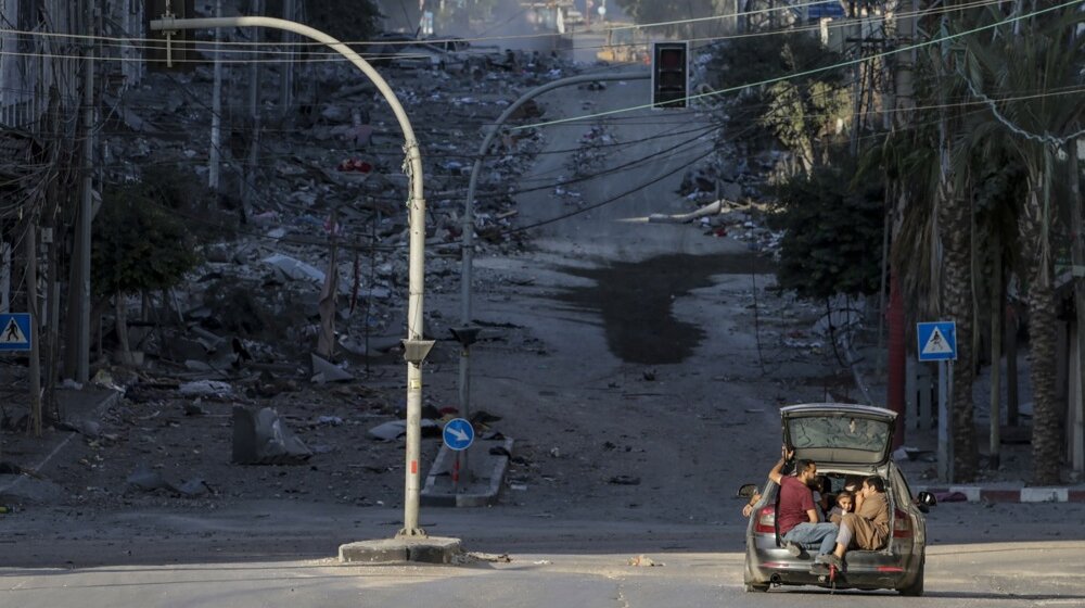 Sve više Palestinaca beži sa severa Gaze dok izraelska vojska pojačava napade 1