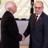 Ministar spoljnih poslova Albanije: Srbija da omogući Kosovu učešće u međunarodnim forumima 7