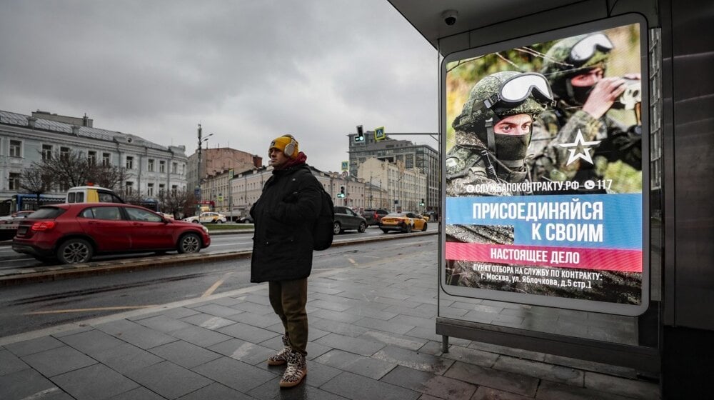 reklama za regrutaciju vojnika u rusiji