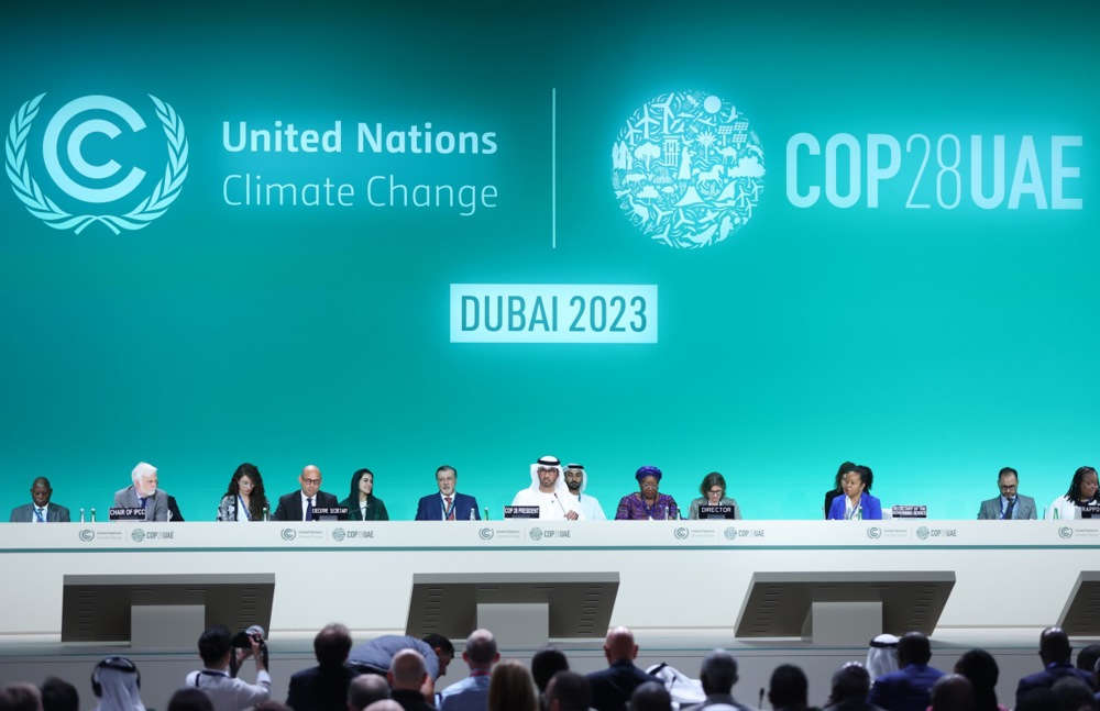 dogovor COP28 Zašto je dogovor iz Dubaija kontroverzan? 1
