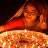 Indija slavi festival svetla Divali 9