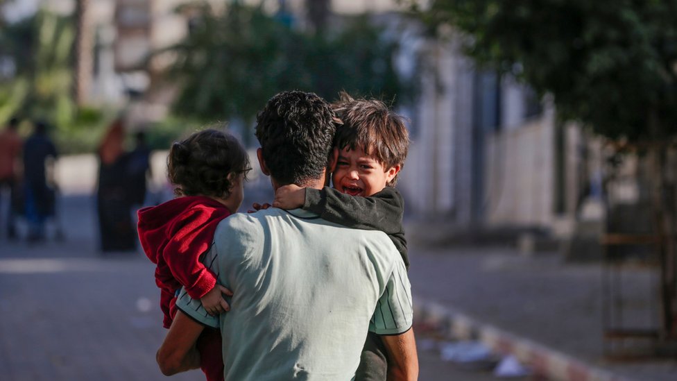 Izrael i Palestinci: Amerika traži od Izraela četvoročasovne pauze u napadima da se spasu civili u Gazi 1 izbeglice Palestinci