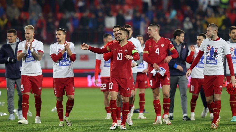 Fudbal: Srbija konačno na Evropskom prvenstvu, prvi put posle 24 godine, idu i Hrvati i Slovenci 2 srbija, srpski fudbaleri, srpska reprezentacija