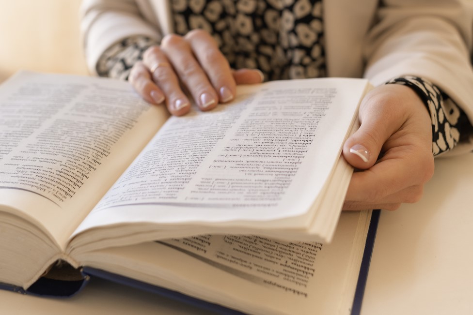 „Autentično“: Rečnik Merijam-Vebster proglasio reč godine 1 Rečnik