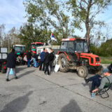 Treći dan protesta poljoprivrednika: "Mi se kućama ne vraćamo dok ovo ne rešimo" 9