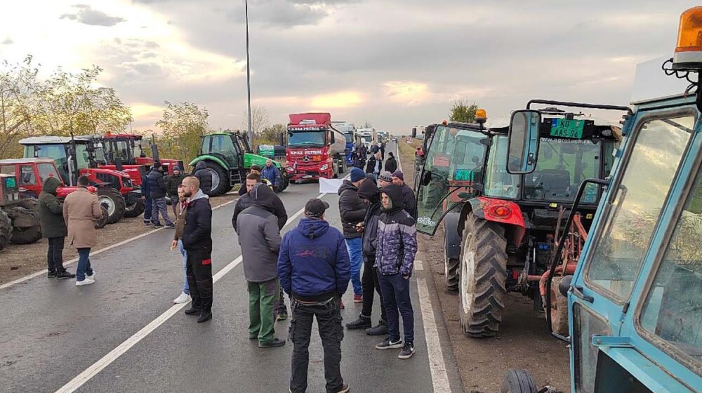 Protesti poljoprivrednika ušli u drugu nedelju, u utorak blokada Temerinskog mosta 1
