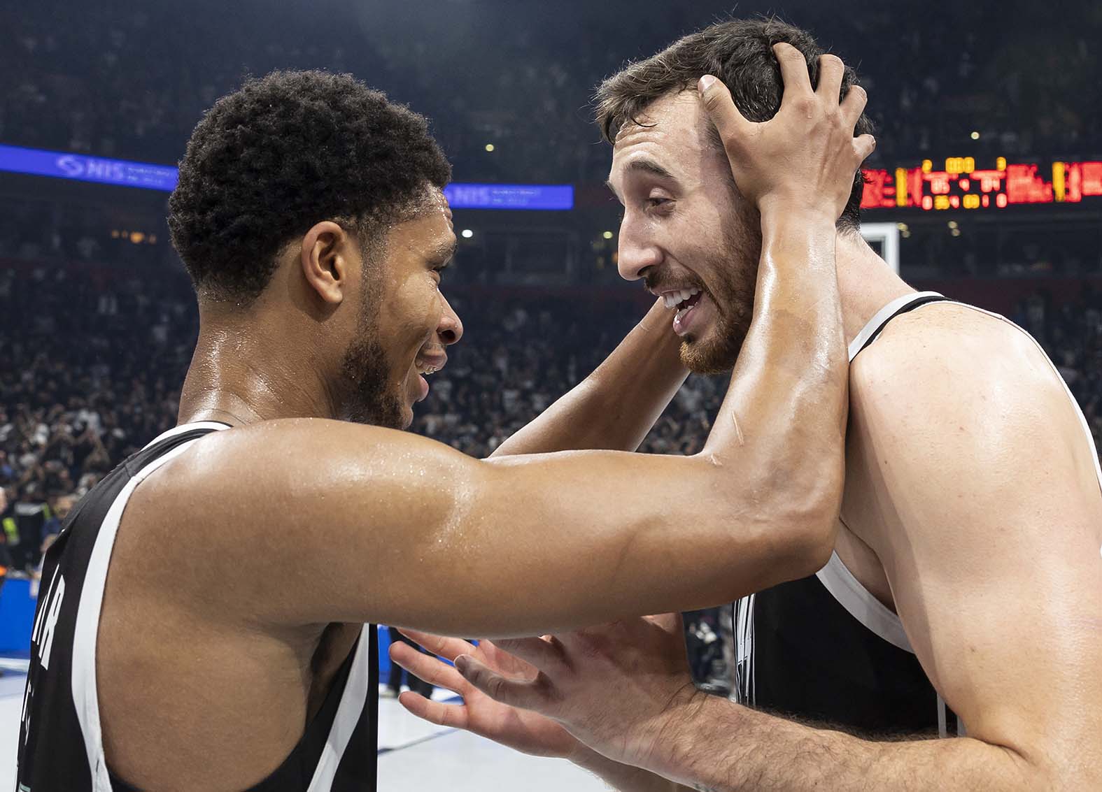 košarka Upornost i sreća najveći saveznici: Koji su sve faktori doneli preokret košarkašima Partizana protiv Fenerbahčea? 2