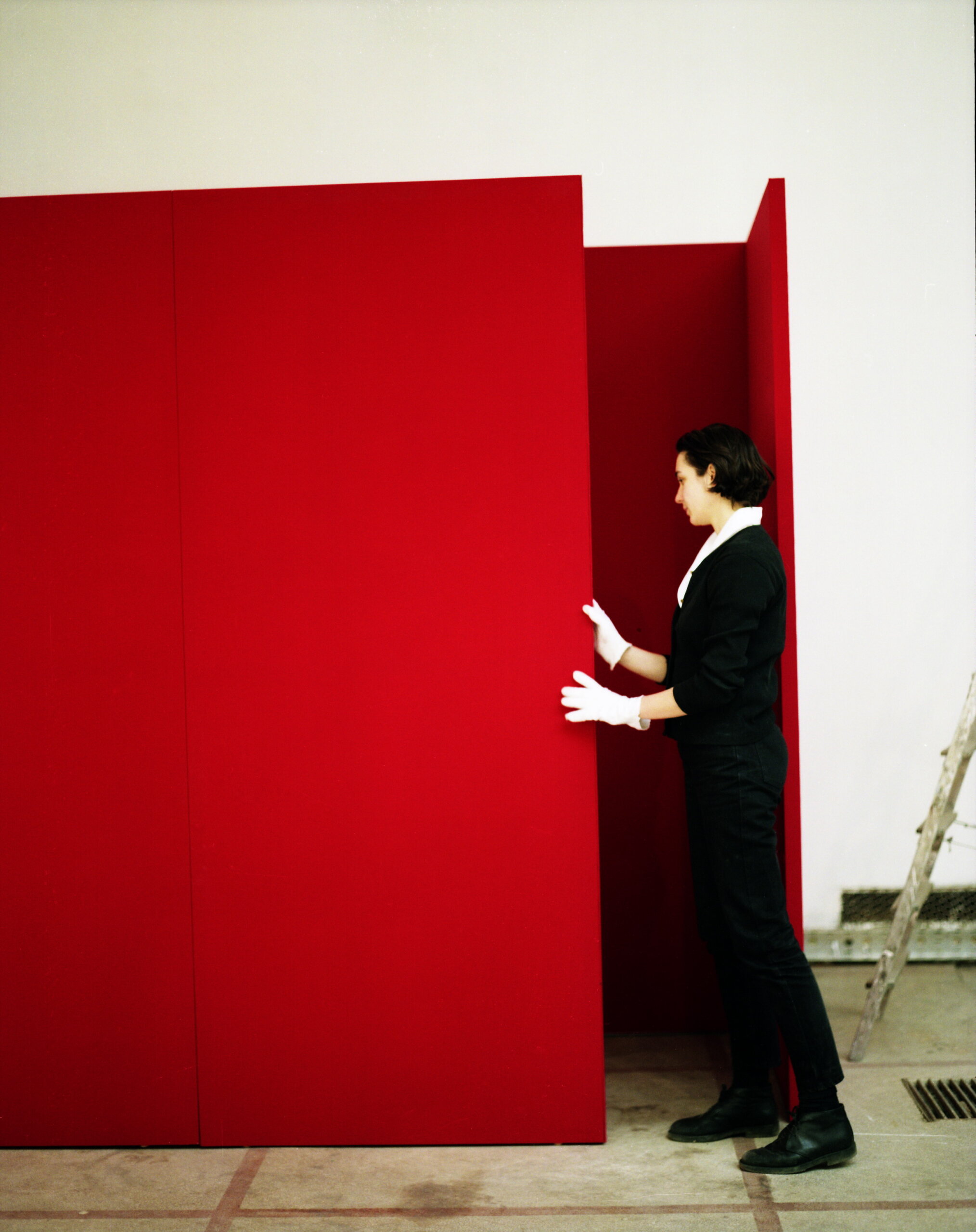 "KAKO SE GLEDA Očevidac izložbi devedesetih: Ubistvo, Scene pogleda, Develop/ing/ment" u CZKD 2