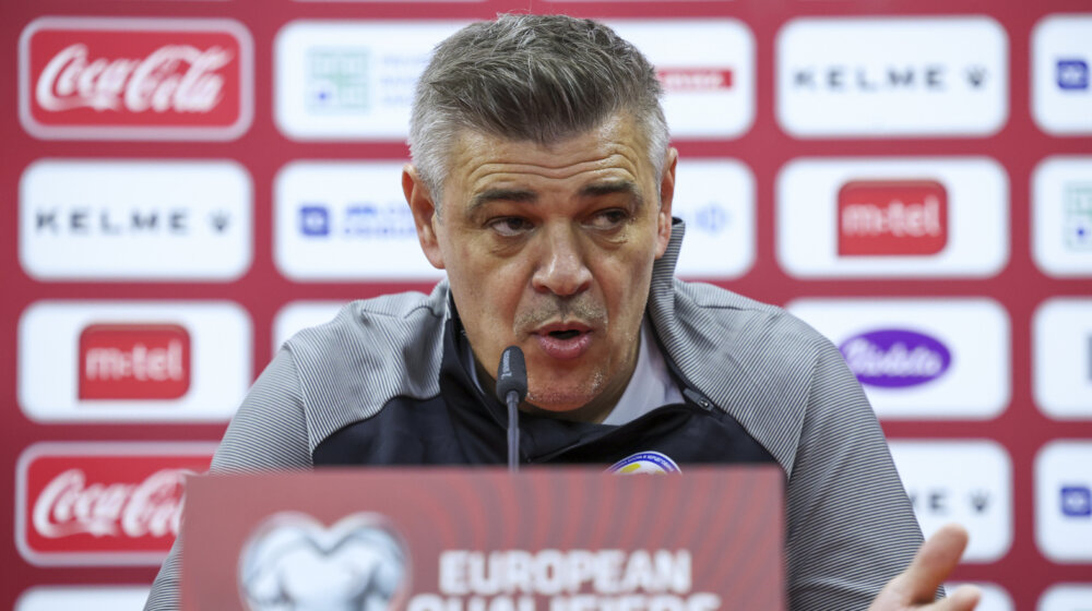 Savo Milošević o odlasku sa klupe reprezentacije Bosne i Hercegovine: Moja procena aktuelne političke situacije mi govori da je poštenije da se povučem 1