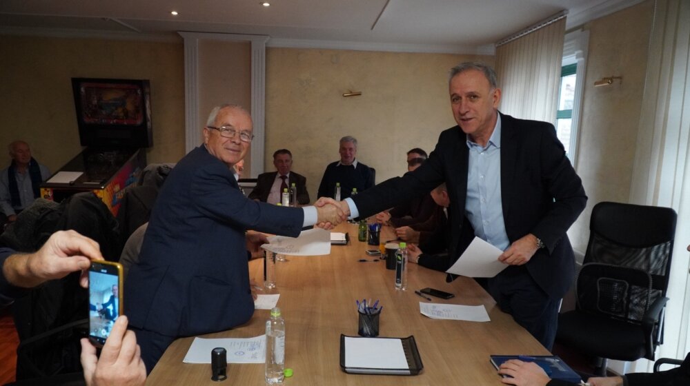 Predstavnici koalicije “Srbija protiv nasilja” i vojni penzioneri potpisali Sporazum o saradnji 15