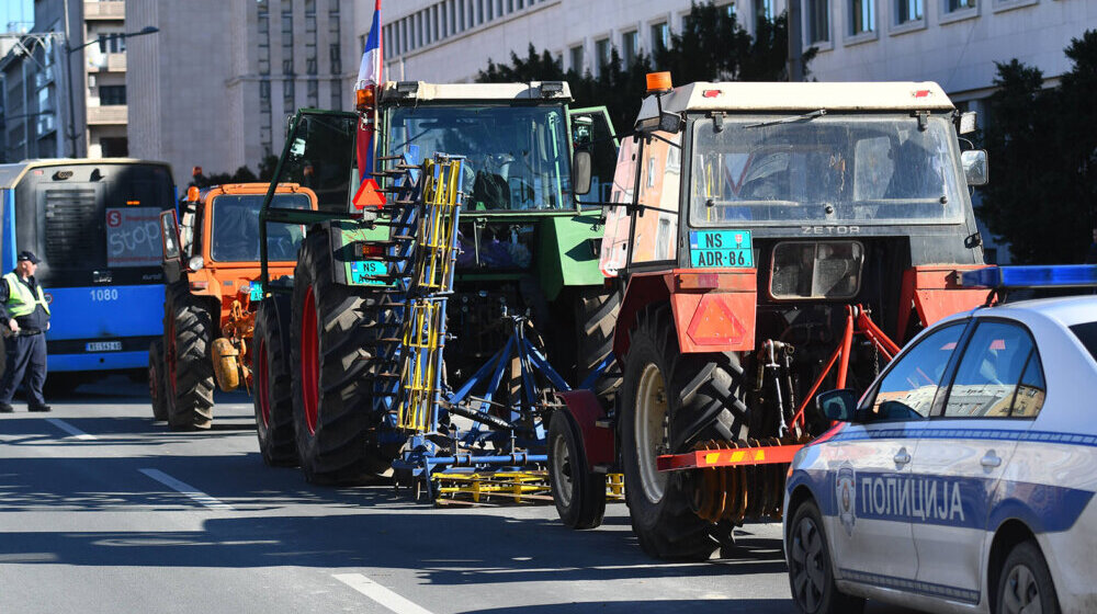 Poljoprivrednici ipak prihvatili poziv Vlade Srbije da, dan pred izbore, dođu na sastanak u Beograd 1