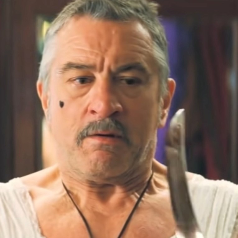 Džoni Dep nije bio prvi izbor za Pirate s Kariba: Evo ko je sve mogao da "ponese" lik ekscentričnog gusara 9 Džoni Dep nije bio prvi izbor za Pirate s Kariba: Evo ko je sve mogao da "ponese" lik ekscentričnog gusara 9