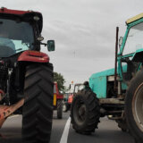 Nastavlja se protest poljoprivrednika: Na tri sata će blokirati prilaz auto-putu kod Novog Sada 5