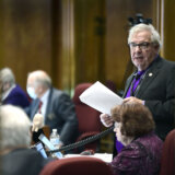 Bivši američki senator optužen da je o državnom trošku išao na putovanja radi seksa s maloletnicima u Evropi 1