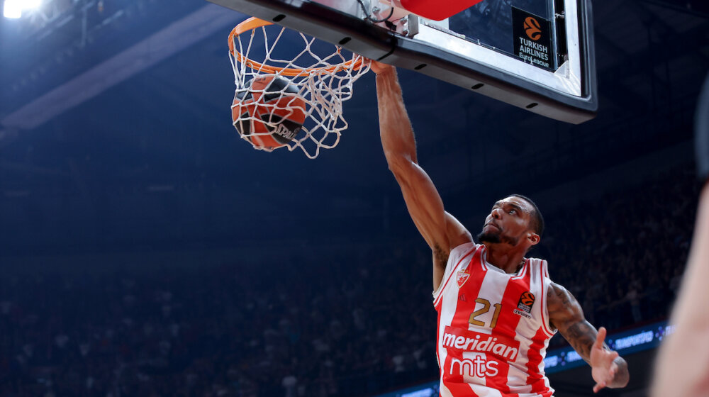 Zvezda bez Nejpira ubedljivo pobedila Fenerbahče, Teodosić vodio crveno-bele do trećeg trijumfa u Evroligi 1