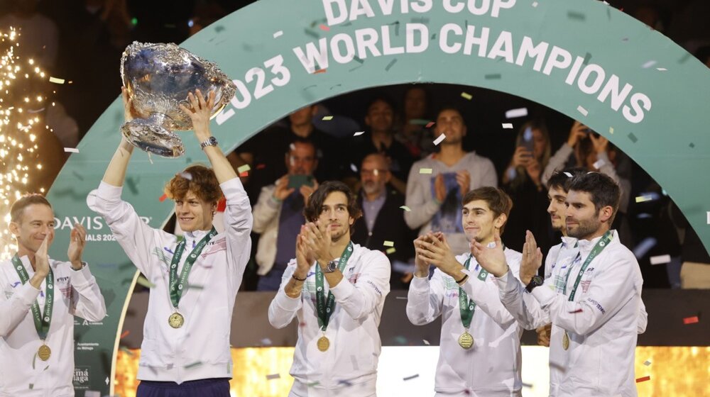 Reprezentacija Italije osvojila Dejvis kup, Siner doneo trofej “azurima” 1