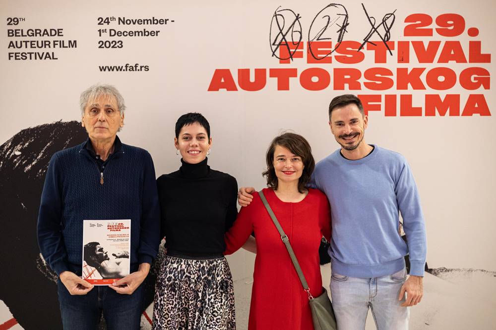 Filmovi “Pored tebe” i “Sneg i medved” dobitnici nagrade Asocijacije filmskih festivala Srbije za najbolje producirane domaće filmove 2 Filmovi “Pored tebe” i “Sneg i medved” dobitnici nagrade Asocijacije filmskih festivala Srbije za najbolje producirane domaće filmove 2