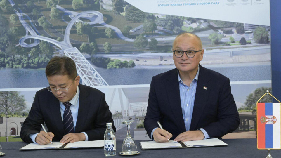 Potpisan Memorandum o izgradnji pešačko-biciklističkog mosta u Novom Sadu 11