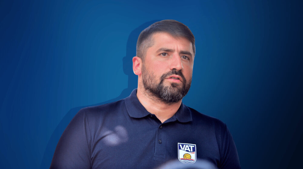 Vaterpolista koji je odlučio da pliva u političkim vodama: Ko je Nikola Rađen, novi član SNS-a? 1