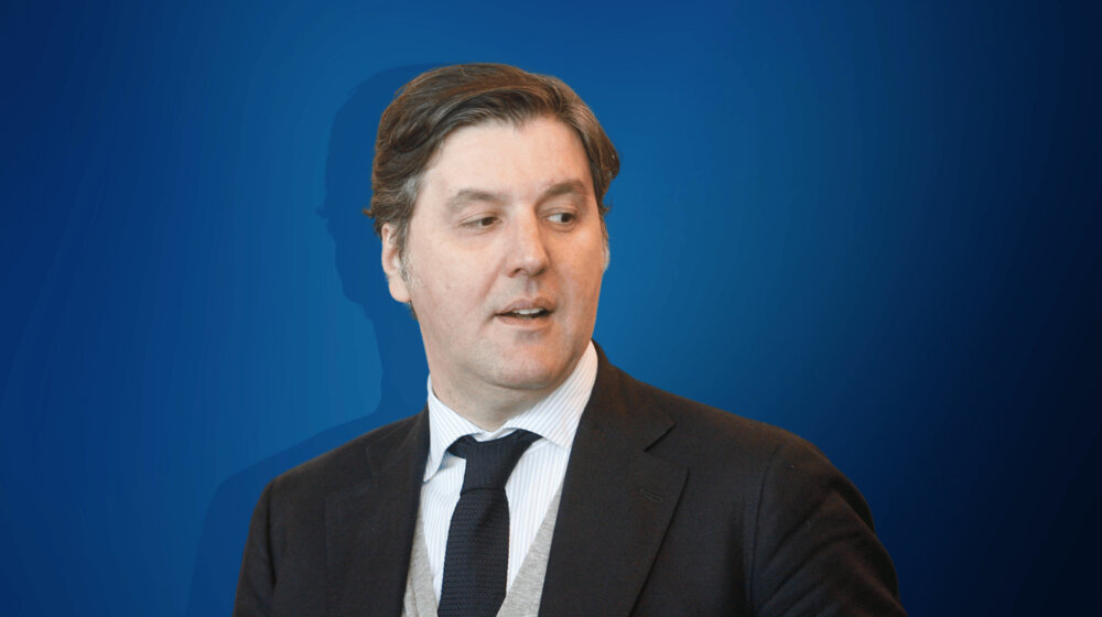 Partizanovac koji nikada nije zaigrao za crno-bele, opevan u rok pesmi: Ko je Dejan Bodiroga, jedan od potpisnika inicijative ProGlas 1