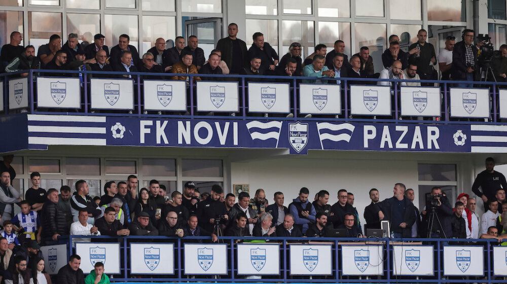 “Utakmica se neće igrati, naš grad- naša pravila": Navijači Novog Pazara zapretili pred meč sa Partizanom 1