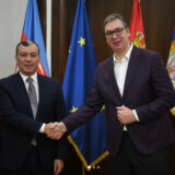 Vučić: Srbija želi sa Azerbejdžanom da sarađuje u ekonomiji i energetici 17