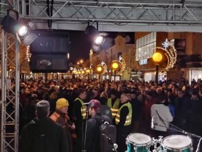 ProGlas Kragujevac 01 Ko god da pobedi na izborima nikada više u Srbiji neće moći da radi šta hoće: Tribina ProGlasa u Kragujevcu (FOTO) 10
