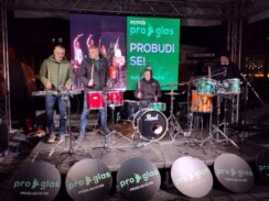 ProGlas Kragujevac 05 Ko god da pobedi na izborima nikada više u Srbiji neće moći da radi šta hoće: Tribina ProGlasa u Kragujevcu (FOTO) 6