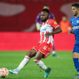 Zvezda pobedila Radnik i smanjila zaostatak za Partizanom, „Delije“ uspele da dodatno motivišu svoje ljubimce 5