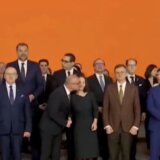 Čovek koji ljubi i živi od mrtvih svinja: Hrvatski šef diplomatije pokušao da poljubi nemačku ministarku spoljnih poslova 4