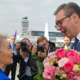 De fakto cveće za Ursulu: Da li je to jedino što je predsednica EK ponela iz Beograda? 8