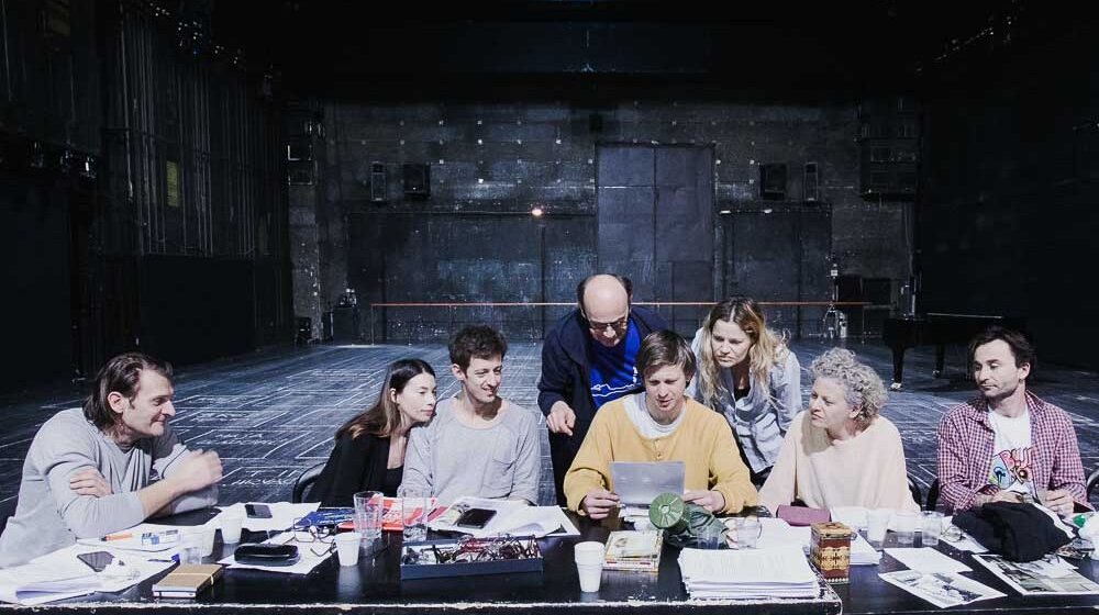 Zagrebačko kazalište mladih predstavom "Ajhman u Jerusalimu" Jerneja Lorencija gostuje u Beogradu 1