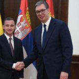 Srbija ceni to što Rumunija ne priznaje nezavisnost Kosova: Vučić sa zvaničnikom iz Bukurešta 2