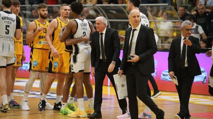 “Dalmatinski portal” o gostovanju Partizana u Splitu: Aplauz za igrače, ovacije za Željka Obradovića 1