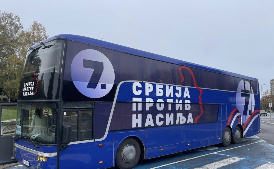 Detalji iz kampanje Srbija protiv nasilja: Dobra atmosfera, plavi autobus i Andrijana 1