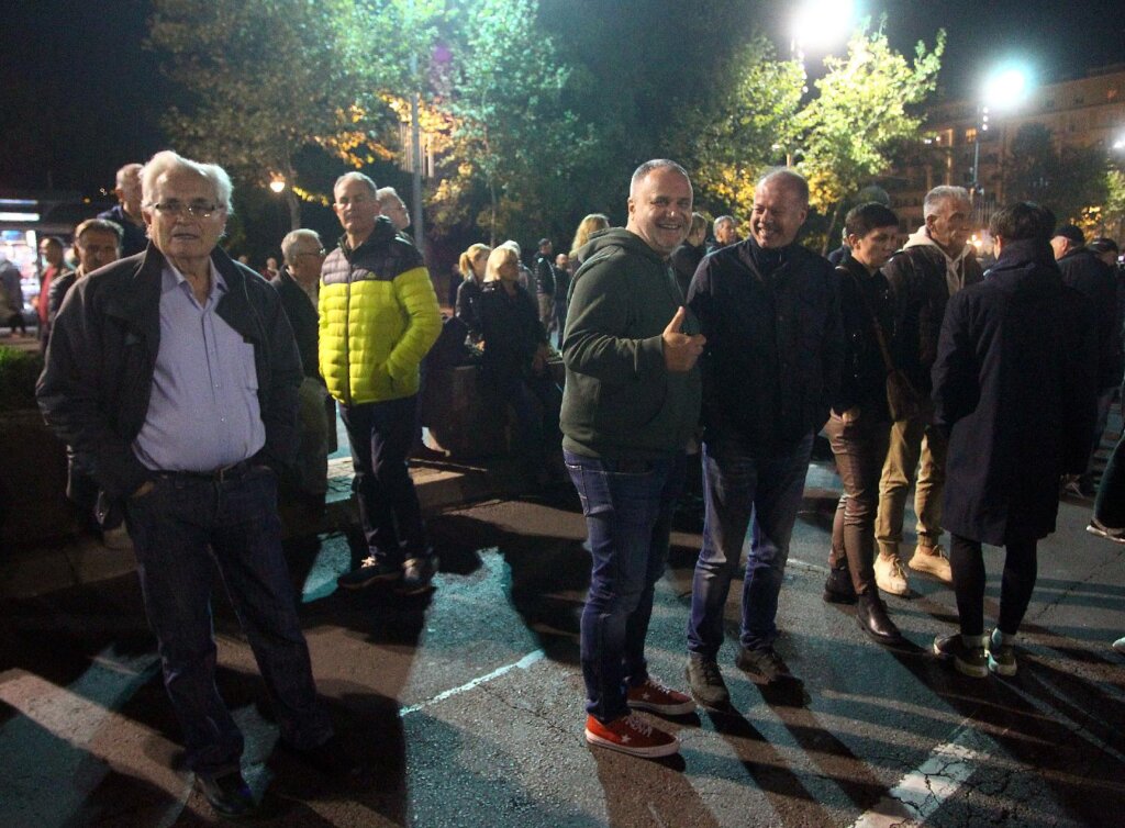 Kako je izgledao 27. protest „Srbija protiv nasilja“ u slikama (FOTO) 3