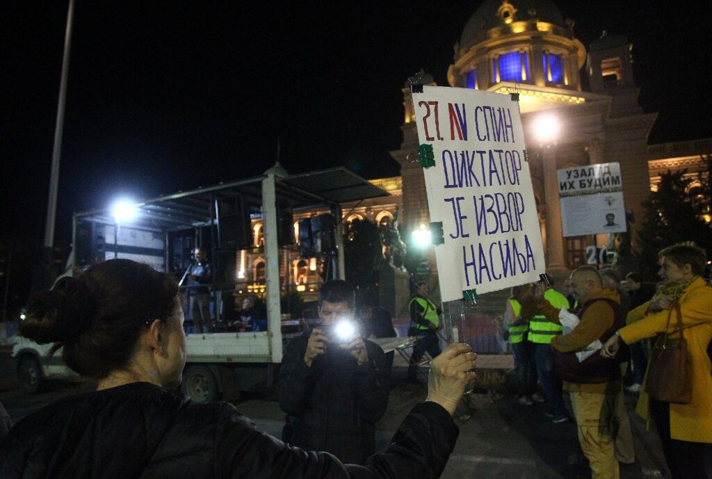 Kako je izgledao 27. protest „Srbija protiv nasilja“ u slikama (FOTO) 6