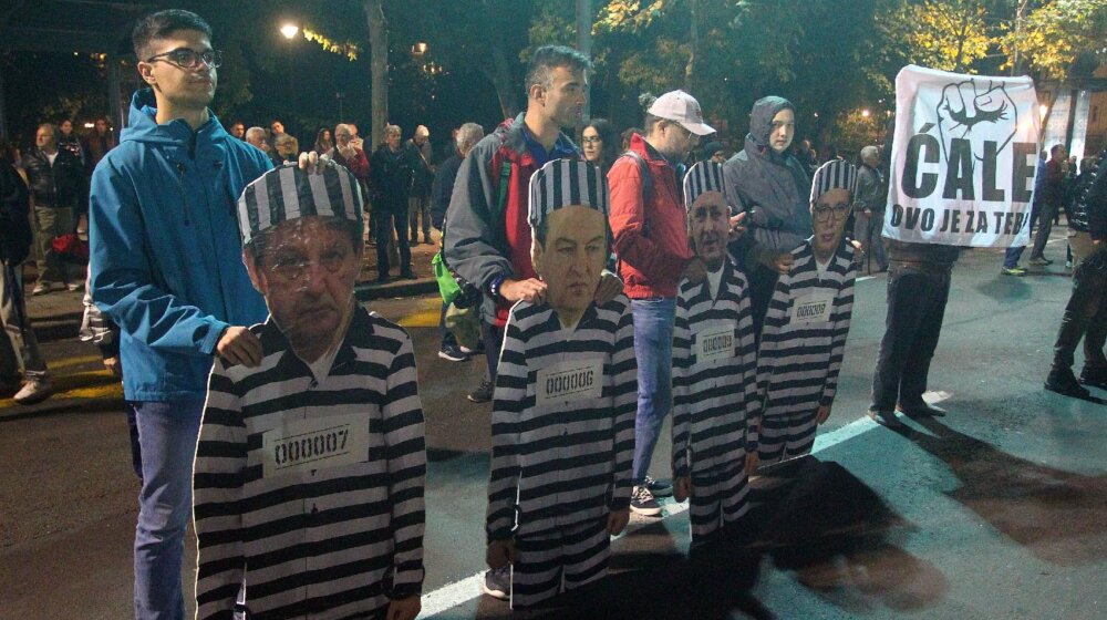 Kako je izgledao 27. protest „Srbija protiv nasilja“ u slikama (FOTO) 1