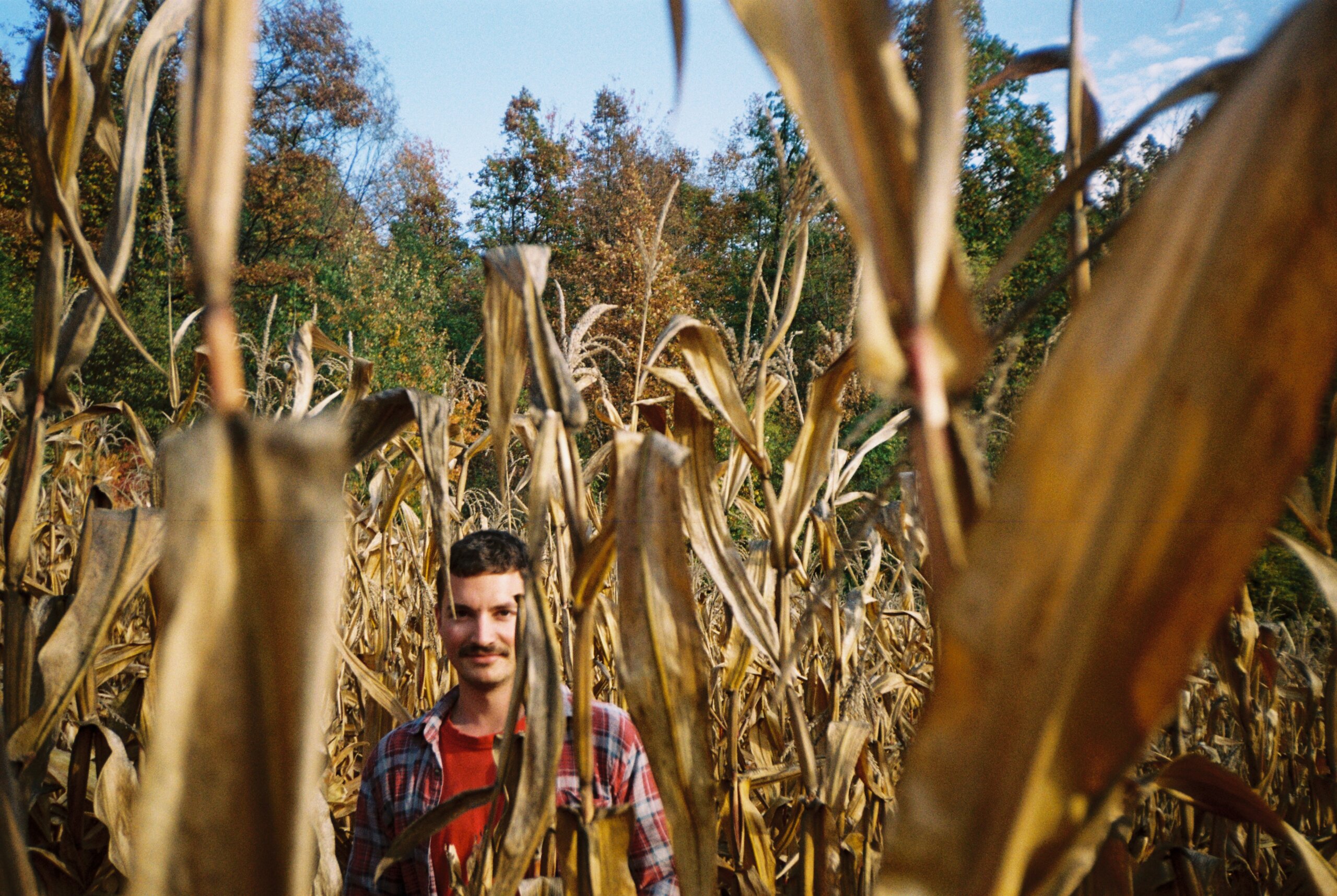 Srca i nezavršene kuće Aleksandra Rakezića i Ljiljane Šunjevarić na izložbi u Kulturnom centru Grad 6