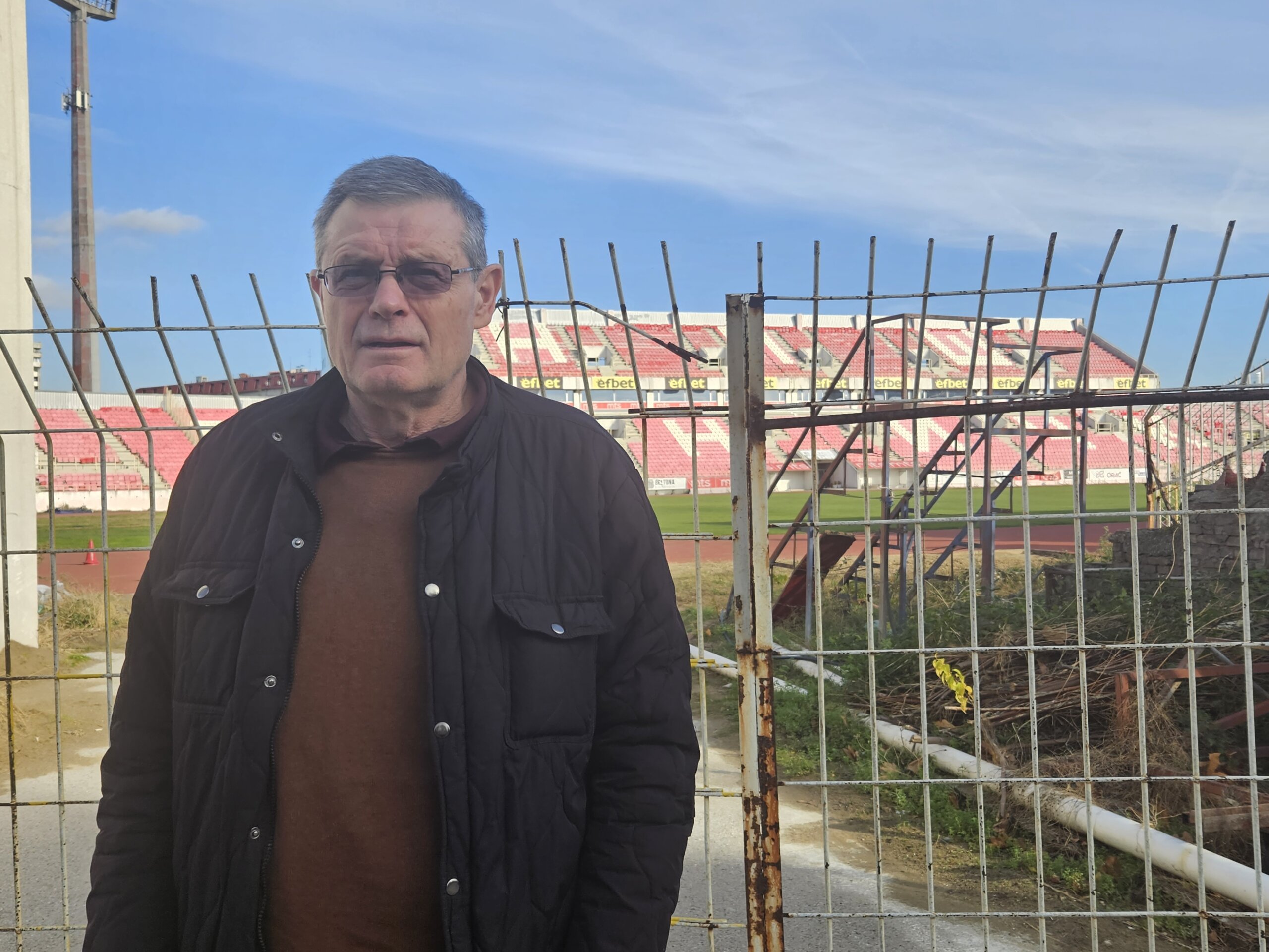 Gradski Stadion Čair Niš –