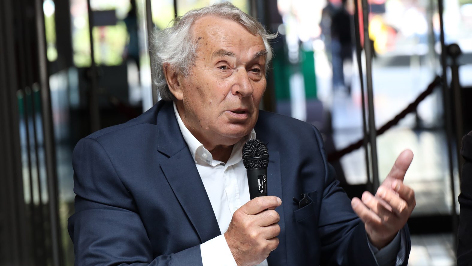 Pisac Milisav Savić za Danas: Studenti nemaju izda