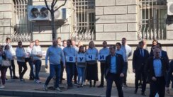 Ko je sve bio na predaji potpisa za parlamentarnu listu SNS (FOTO) 3