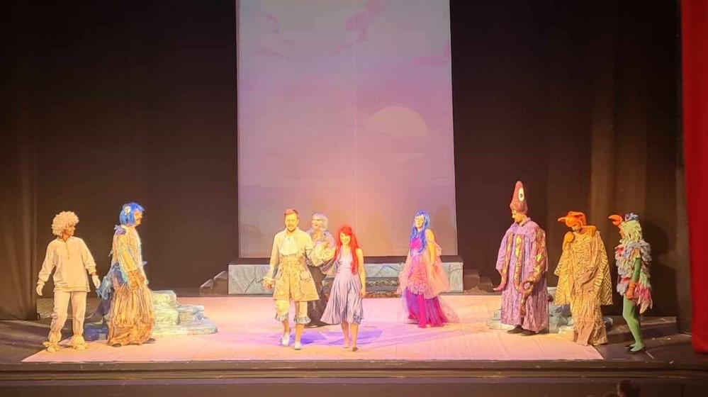 Predstava za decu teatra iz Zaječara otvorila pozorišni festival za decu „9. Pozorišni ringišpil i 23. Festić“ 1