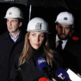 Ministarka Dubravka Đedović posetila mesto nesreće, ali nije želela da odgovara na novinarska pitanja 4