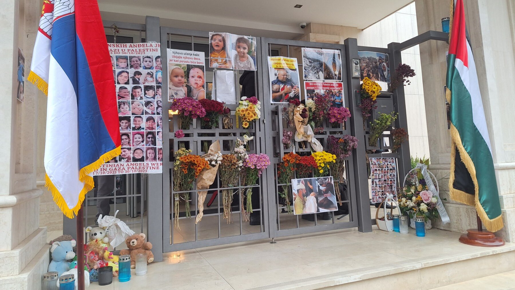 Ambasadori Arapske grupe iz Beograda pozvali na hitan prekid vatre u Gazi 2 Ambasadori Arapske grupe iz Beograda pozvali na hitan prekid vatre u Gazi 2